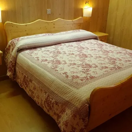 Ξενοδοχείο Ristorante K2 Roana