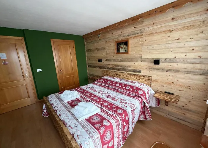 Отель Ristorante K2 *